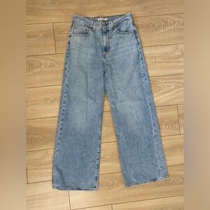 Levi’s rib cage wideleg jeans size 30